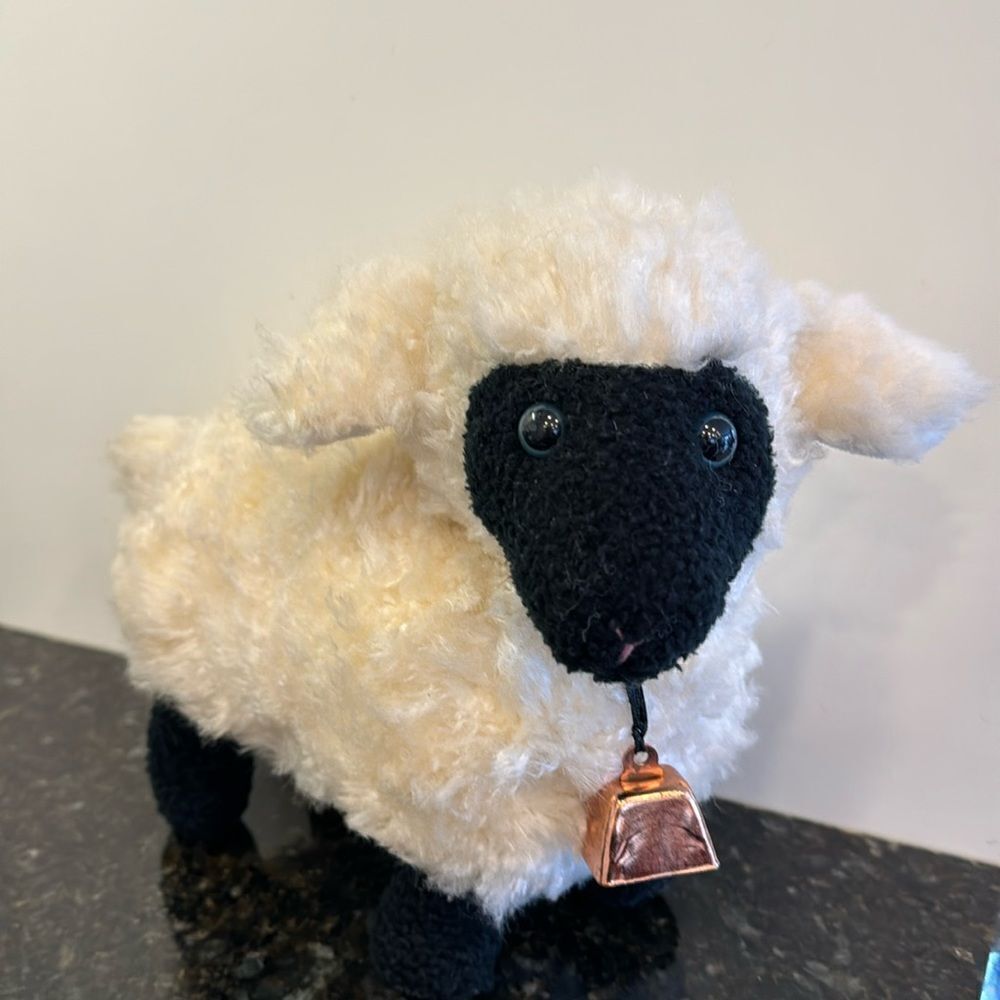 Vintage 1992 GUND Woolie Lamb w/ Ringing Bell Plush Sheep Toy Stuffed Animal 12”